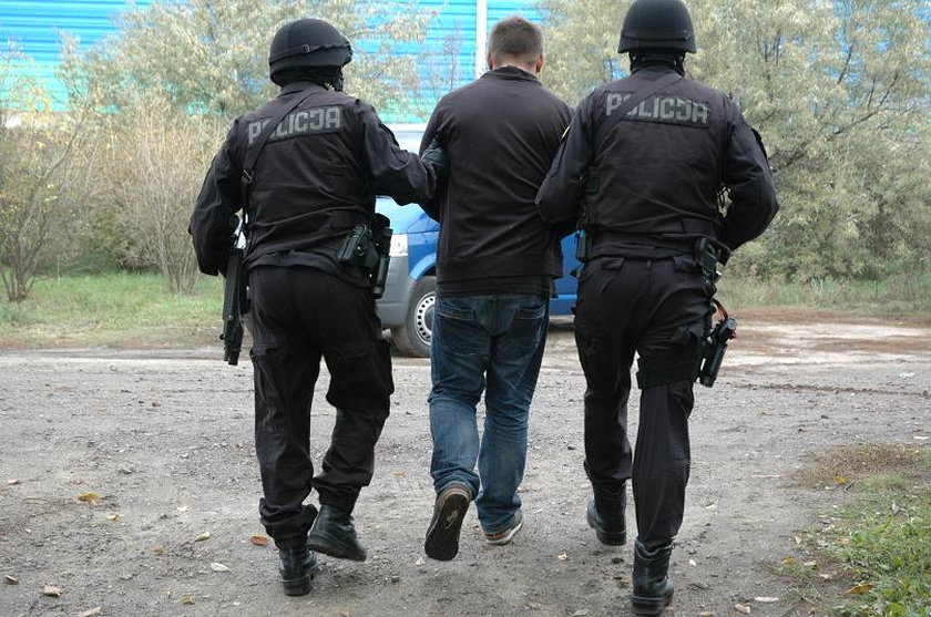 Policjanci zlikwidowali dziuplę samochodową pod Wrześnią