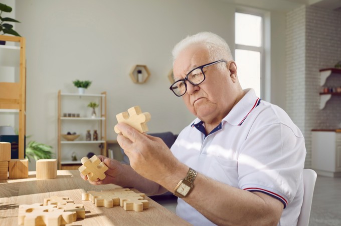 Mi az Alzheimer-kór? Tünetek, okok, kezelések