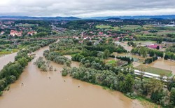 Nowe zasady ZUS dla firm z terenów powodziowych. Możliwość umorzenia składek