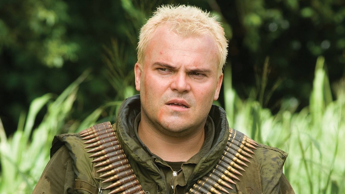 Óriási volt a balhé! Jack Blac-et megtámadta egy bivaly, elviharzott a Trópusi vihar forgatásáról