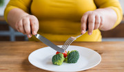 Liczenie kalorii czy post przerywany - co jest lepsze na odchudzanie?