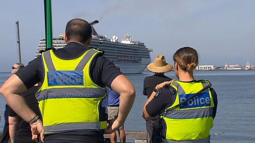 Awantury i bójki na statku. Pasażerowie bali się wychodzić z kajut