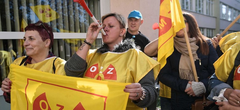 Protest fizjoterapeutów nadal trwa. "39 zł podwyżki to porażka ministerstwa"