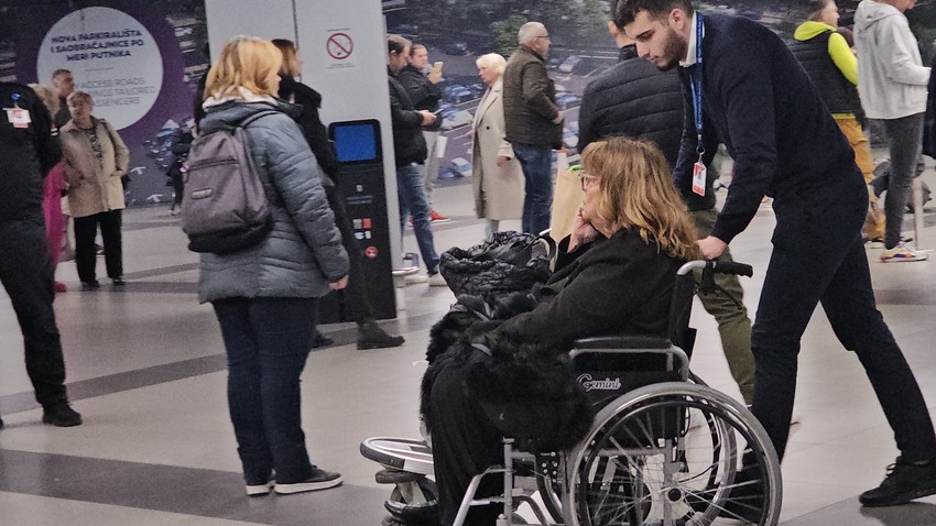 Vesna Čipčić na aerodromu