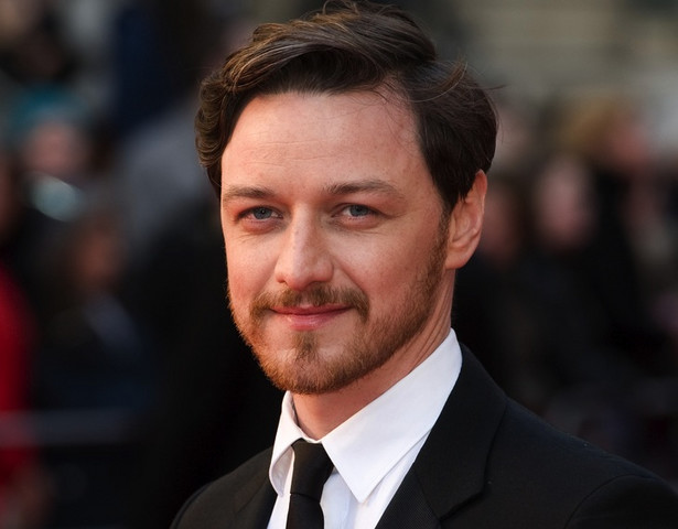 James McAvoy prawą ręką Juliana Assange'a