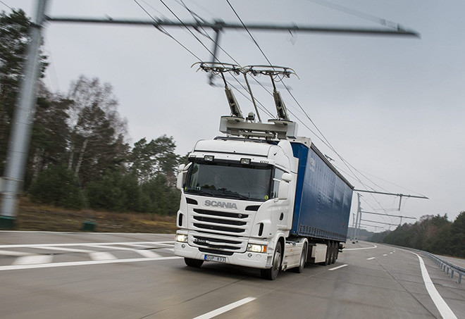 Pierwsza elektryczna droga otwarta