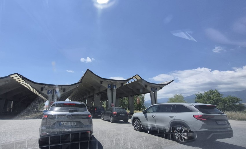 Granični prelaz Medžitlija nalazi se oko 15 kilometara od Bitolja