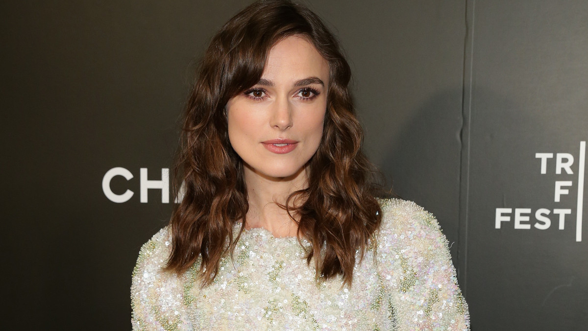 Keira Knightley jest jedną z najzdolniejszych i najlepiej opłacanych aktorek w show-biznesie. Okazuje się jednak, że gwiazda jest także jedną z najskromniejszych. Keira wydaje bardzo mało pieniędzy i co roku wydziela sobie kieszonkowe na dwanaście miesięcy w wysokości 50 tys. dolarów.