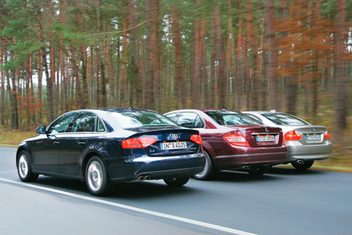 Audi A4 kontra Mercedes Klasy C i BMW serii 3 - Mocne wejście na scenę