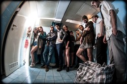 "Pływalnia" Krystiana Lupy w teatrze IMKA