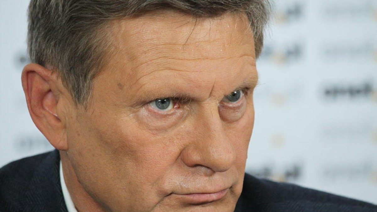 Pakt fiskalny jest przydatny, bo przeszkadza w rozdawaniu pieniędzy - mówi profesor Leszek Balcerowicz. Jutro w Sejmie odbędzie się debata i głosowanie w sprawie ratyfikacji paktu, który nakłada na rządy Unii Europejskiej obowiązek ograniczania wydatków.