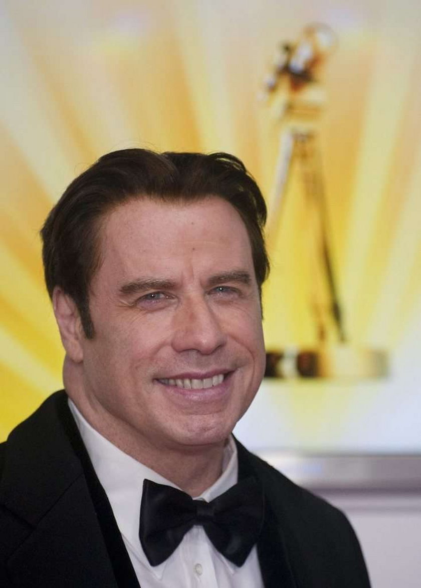 Travolta przebierał się za kobietę