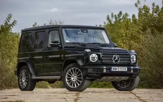 Mercedes G 500