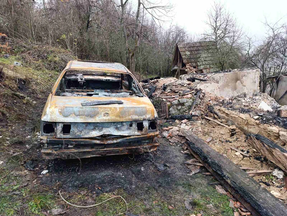 Izgorela kuća u selu Penezići kod Priboja