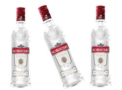 Bruce Willis będzie pędził polską wódkę