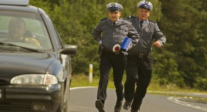 "U Pana Boga w ogródku". Bocian walczy o kobietę. Z marnym skutkiem