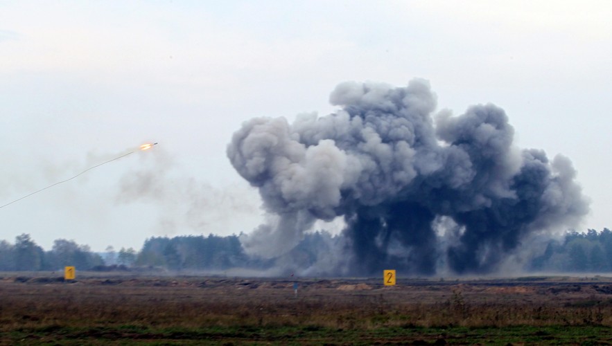 Ćwiczenia wojskowe 'Dragon-15' <br><br><br>fot. (mgo) PAP/Tomasz Waszczuk