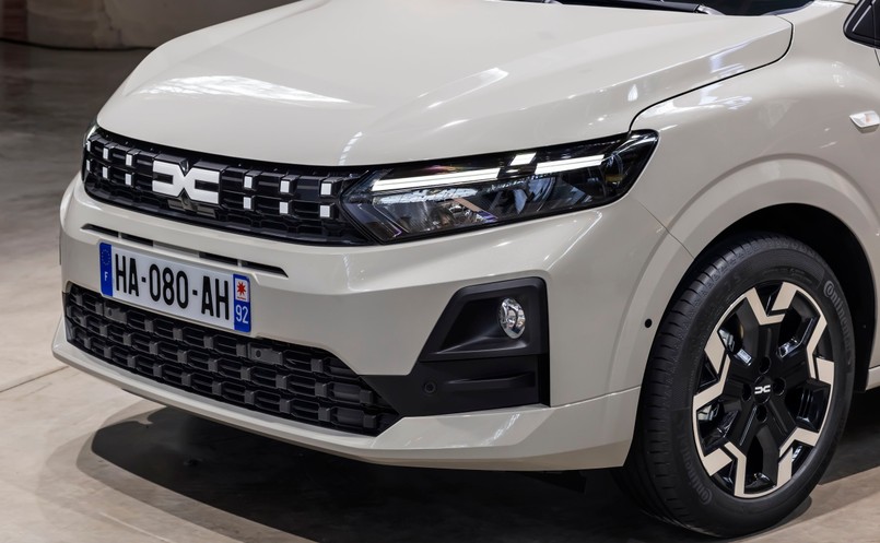 Nowa Dacia Sandero