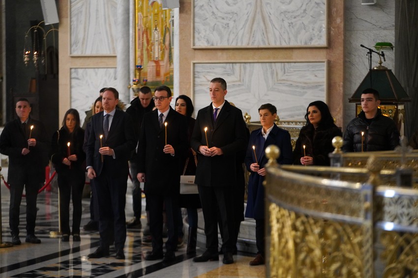 Pomen Oliveru Ivanoviću