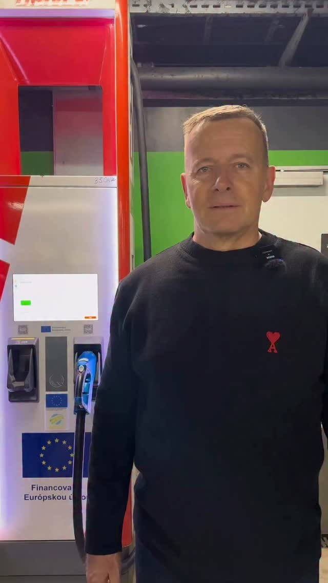 Politik Boris Kollár. 