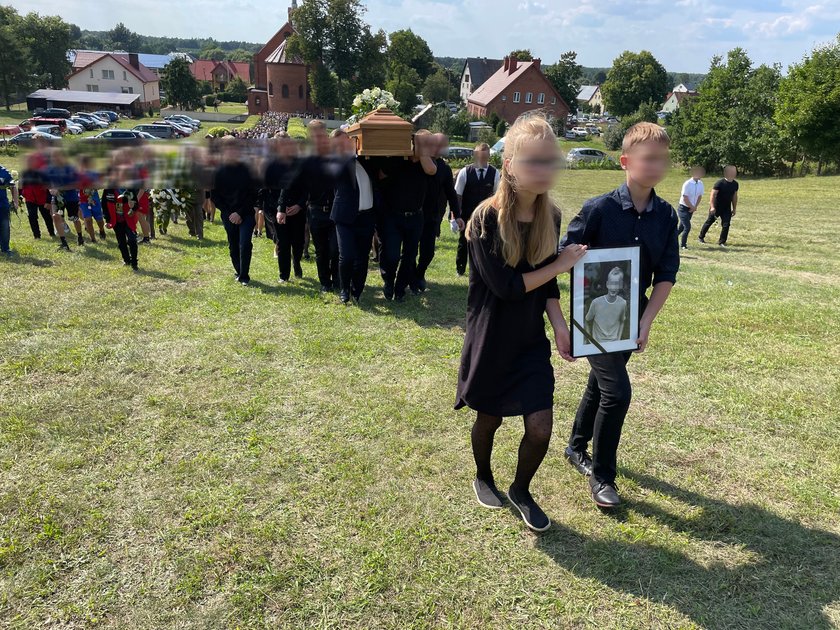 Tragedia w Piszu. Nie żyje sternik jachtu, który zahaczył o linie wysokiego napięcia