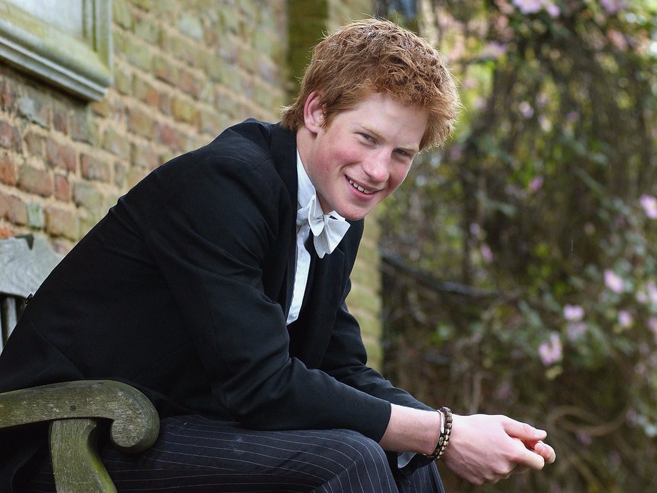 Prince Harry in a 2003 royal portrait, wearing a similar bracelet.