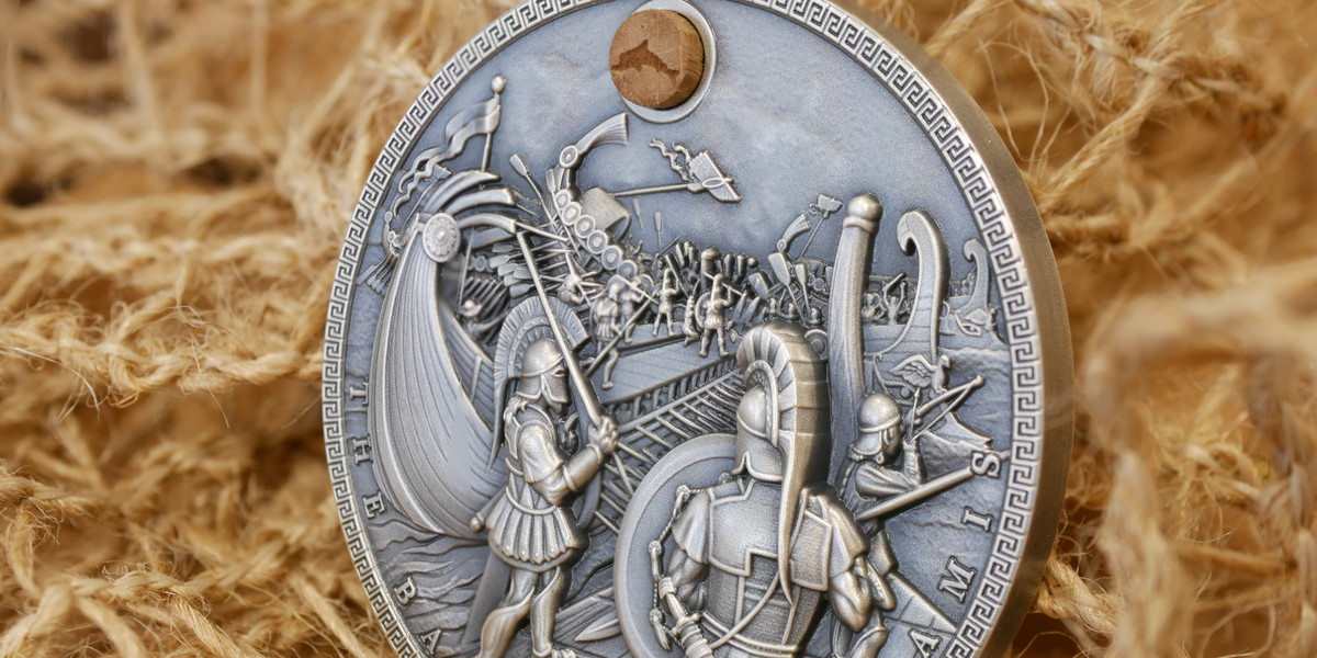 Pierwsza moneta z serii poświęcona jest Bitwie pod Salaminą