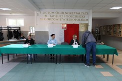 Ruszyła druga tura wyborów. Do obsadzenia 748 stanowisk