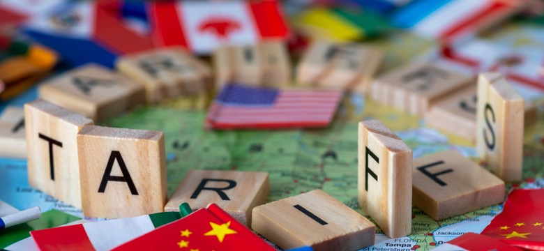 Piekielnie trudny quiz z geografii. Dopasuj flagi do państw. Już 3/10 to będzie dobry wynik