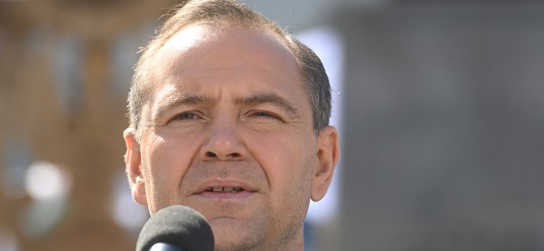 Nawrocki nie wytrzymał. Odesłał generała "do szeregu". Padły mocne słowa