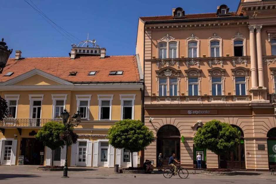 Trg slobode Novi Sad