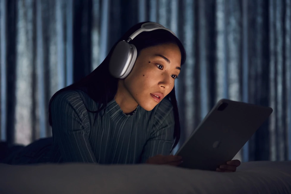 Apple AirPods Max należą do czołówki słuchawek z aktywną redukcją szumów ANC