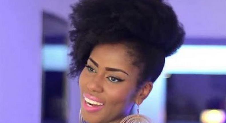 MzVee