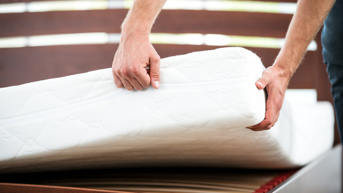 Wygoda i wysoki komfort podczas snu? Zapewni go materac multipocket