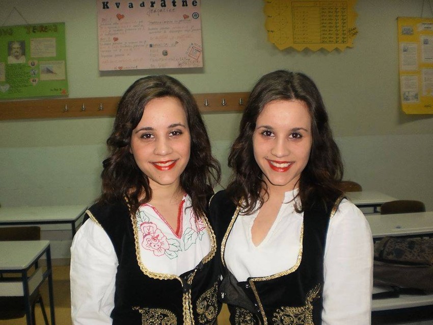 Bliznakinje Ivana i Bojana Belegiški
