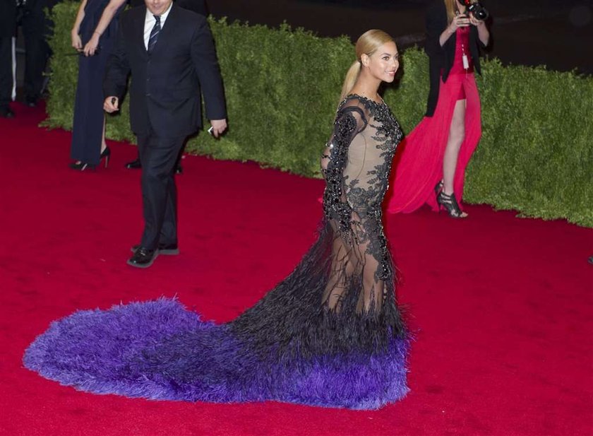 Beyonce Met Ball 2012