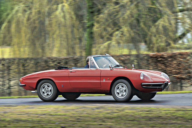 Alfa Romeo Spider 1750