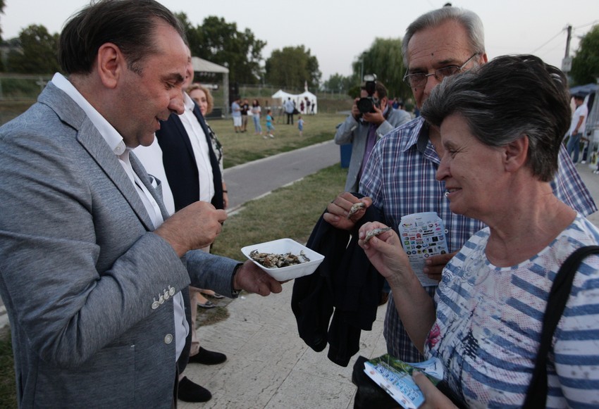 "Fiš fest" otvorio je ministar Rasim Ljaljić