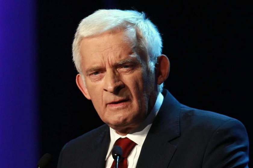 Jerzy Buzek w szpitalu