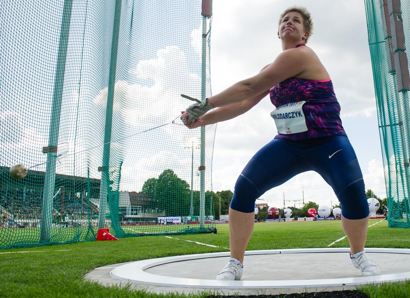 Włodarczyk szokuje. Rzuciła młotem 100 metrów! 