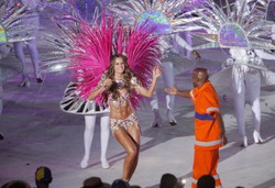 Igrzyska, igrzyska i po igrzyskach. Huczna ceremonia zamknięcia w Rio [ZDJĘCIA]