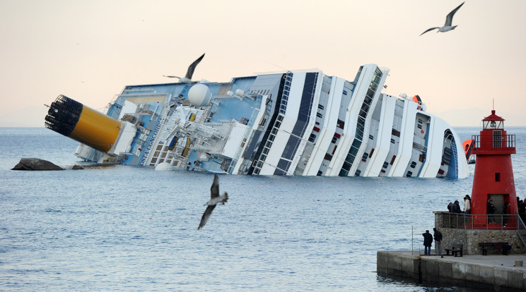 Napra pontosan tíz éve, hogy zátonyra futott a Costa Concordia / Fotó: Northfoto