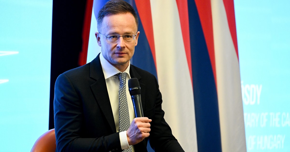 Szijjártó Péter Dunakeszin: ma is az 1848-as hősök céljaiért kell küzdeni