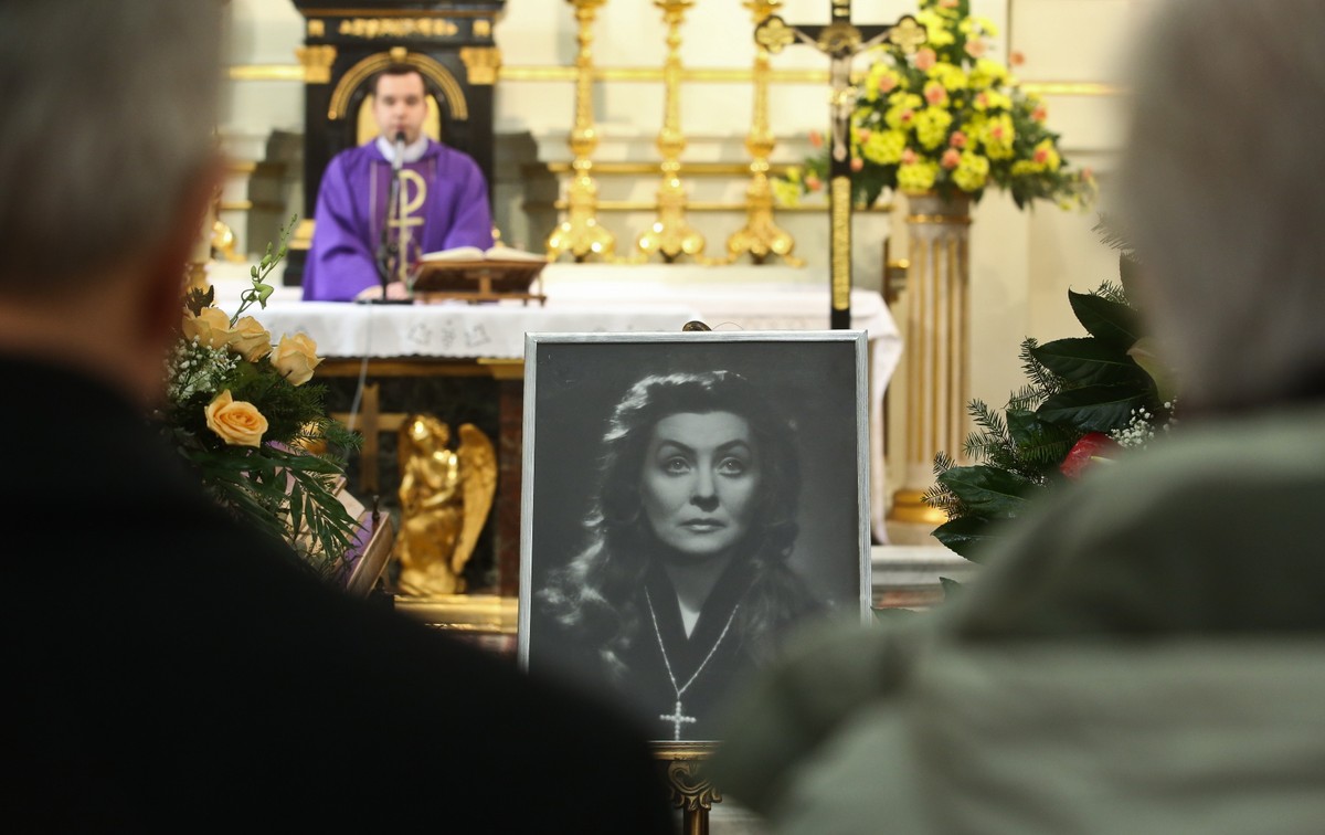 Pogrzeb Niny Andrycz