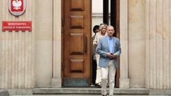 Wielkie rozczarowanie nauczycieli po spotkaniu w MEN. Związkowcy mają złe wieści w dwóch kluczowych sprawach