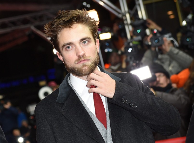 Pattinson grywa u cenionych twórców. Za sobą ma role u Davida Cronenberga ("Cosmopolis" i "Mapy gwiazd") oraz Davida Michôda ("The Rover"). Co prawda, krytycy różnie oceniają jego starania, ale już nikt nie nazywa go "aktorskim drewnem"