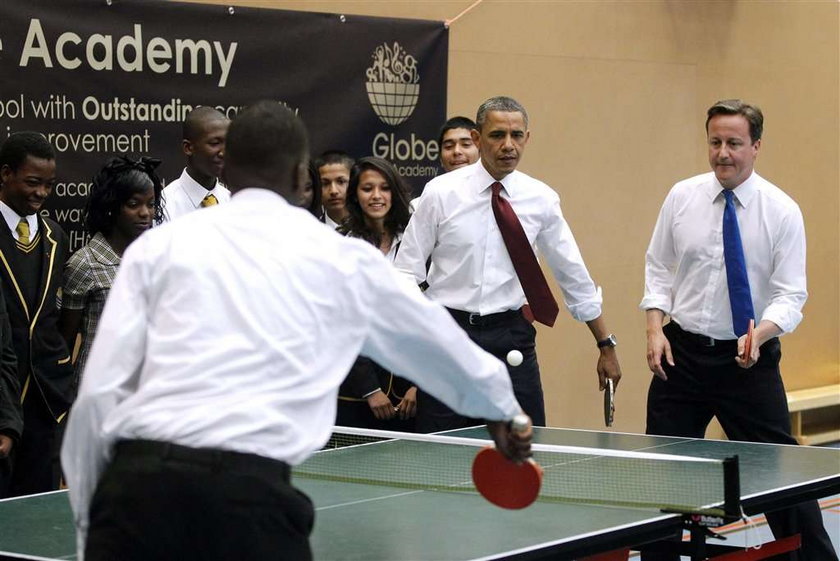 Obama gra w ping ponga!