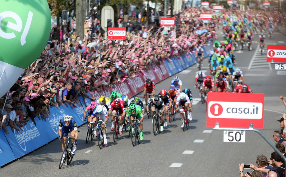No one could come close to Kittel — the world's fastest road sprinter — on stage 2.