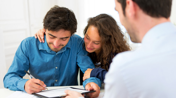 Főként az alacsony keresetűeknek és a kisebb értékű hitelek törlesztőinek kedvez a halasztás / Fotó: Shutterstock