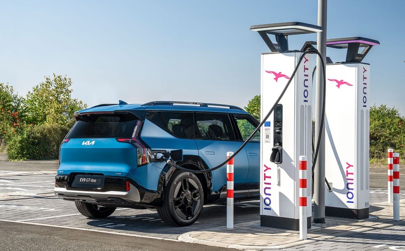 Plug&Charge oraz Kia: nadchodzi rewolucja w ładowaniu samochodów elektrycznych